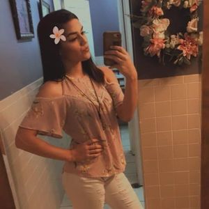 Meet your Posher, Catherine